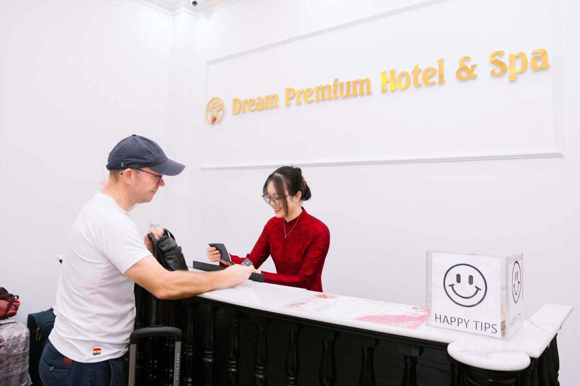 Dream Premium Hotel & Spa Hanoi Buitenkant foto