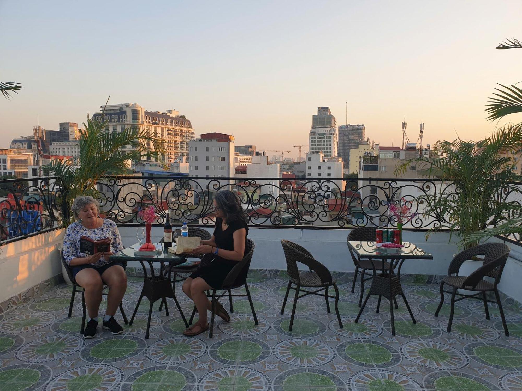 Dream Premium Hotel & Spa Hanoi Buitenkant foto